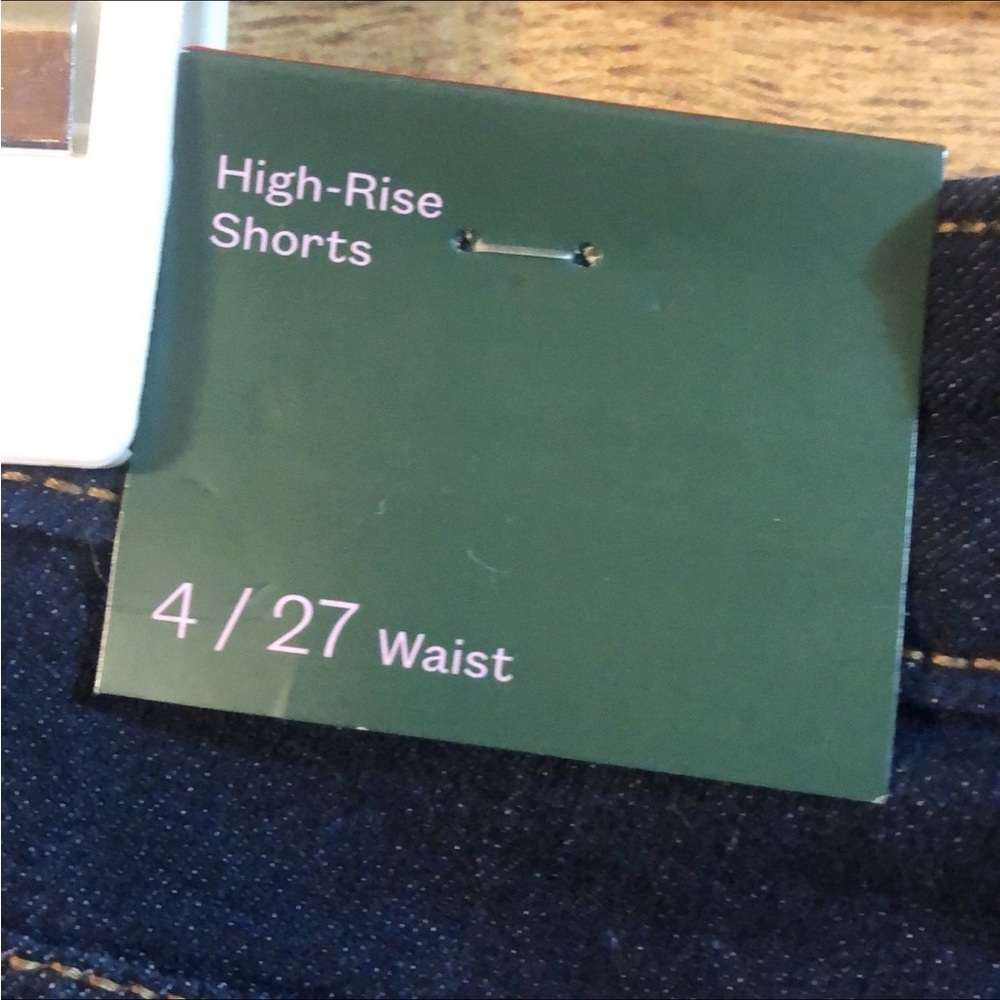 NWT Wild fable high waisted jean shorts - Picture 4 of 8